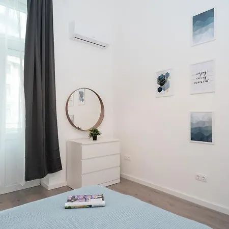Stylish New With View On New York Palace Apartamento *